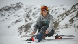 Basic Snowboarding Techniques and Tips for Complete beginners